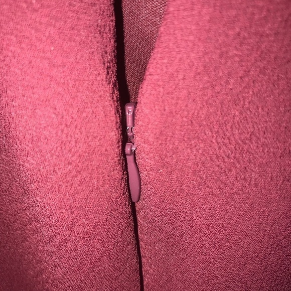 Women's Express Burgundy Short Sleeve Modest Dress - Picture 11 of 13